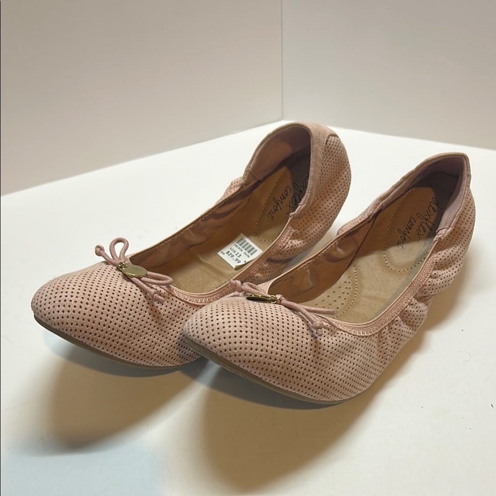 dexflex comfort Blush Pink Perforated Ballet Flats with Bow 13W - Picture 2 of 4